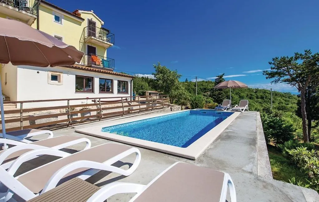 Apartments Franelli Brseč Kroatien